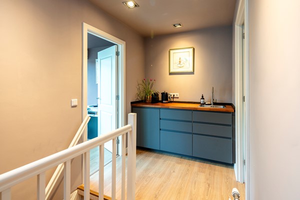 Medium property photo - Hoofdweg 54, 1058 BD Amsterdam